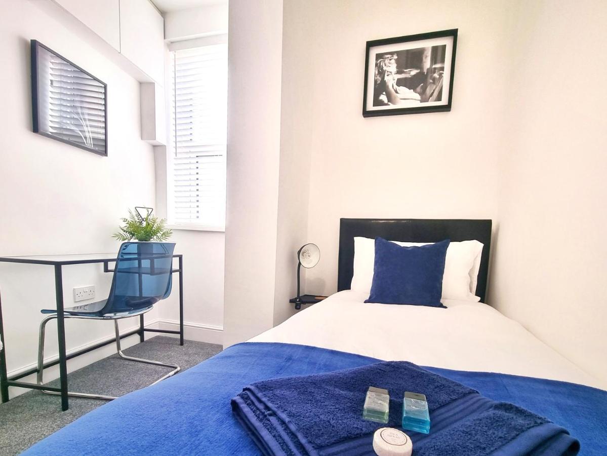 Stylish 2 Bed Apartment With Free Parking, Speed Wifi, Free Parking Colchester Luaran gambar